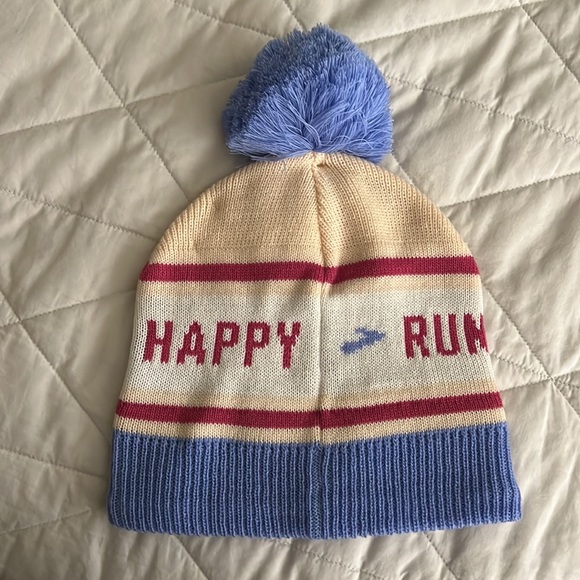 Brooks Heritage Pom Beanie Hats & Headwear Run Happy Sand NWT - Picture 9 of 13